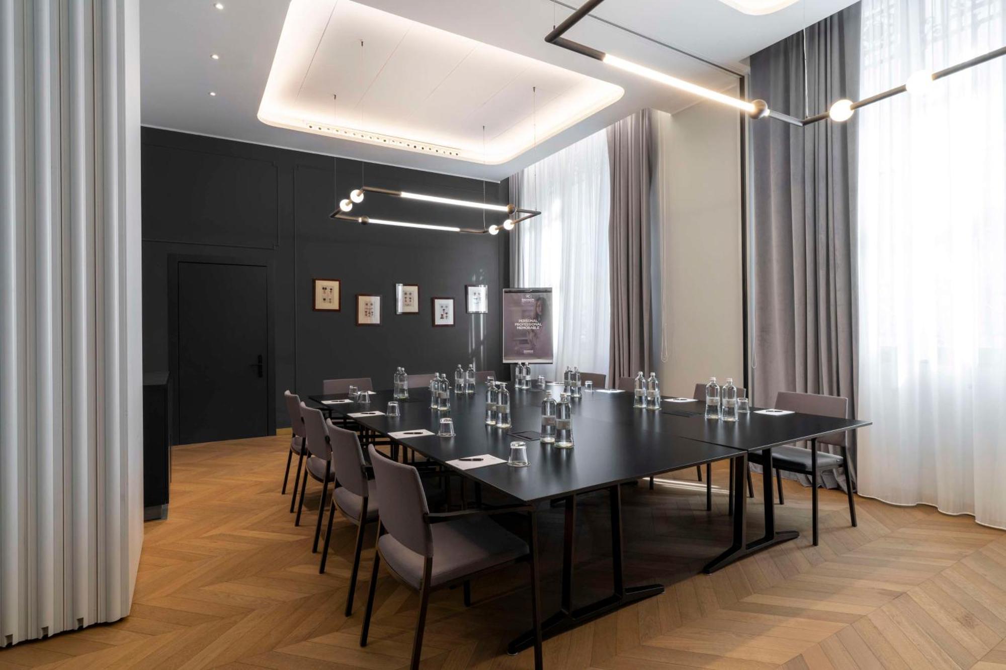 Radisson Collection Hotel, Palazzo Touring Club Mailand Exterior foto