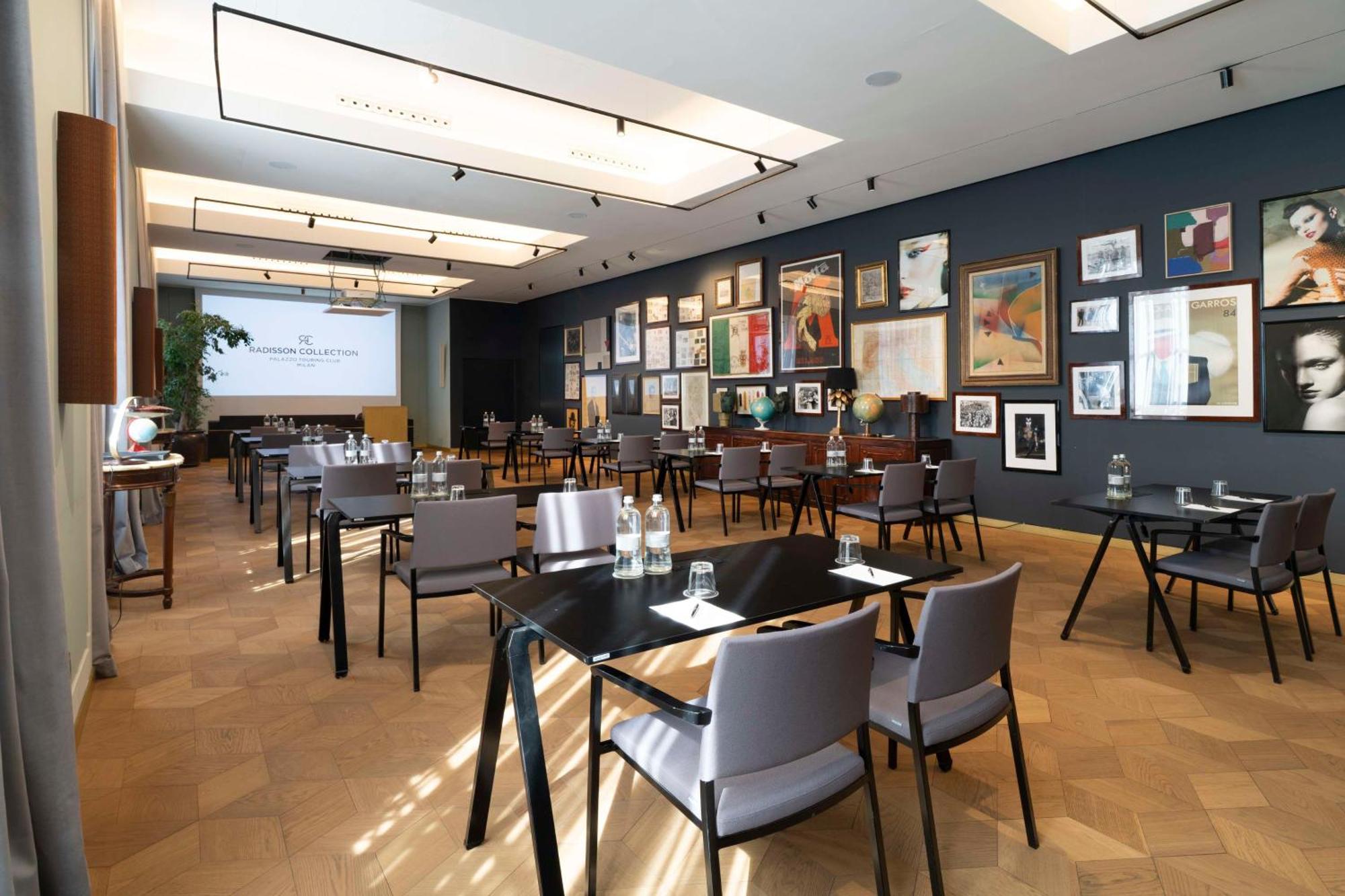Radisson Collection Hotel, Palazzo Touring Club Mailand Exterior foto