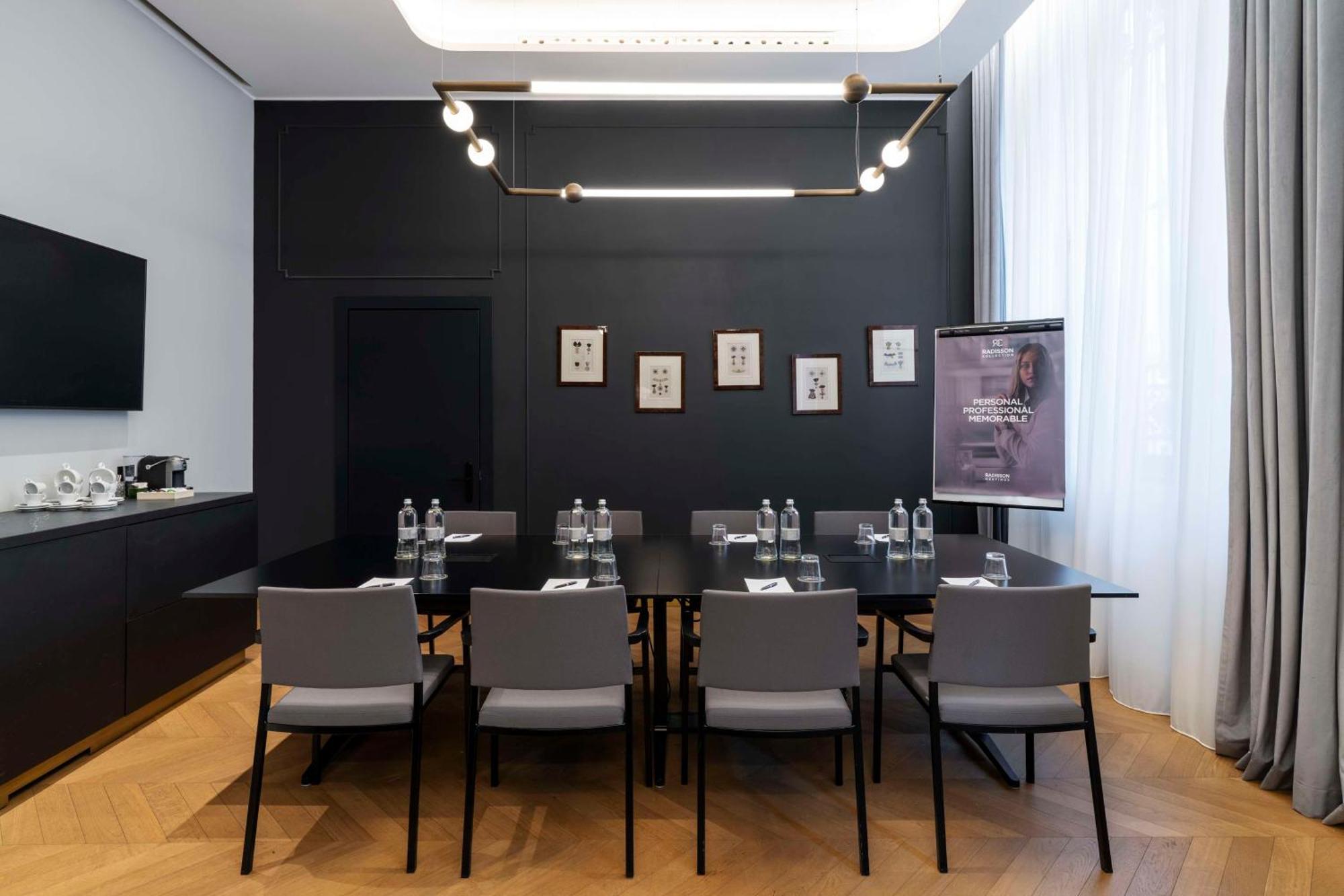 Radisson Collection Hotel, Palazzo Touring Club Mailand Exterior foto